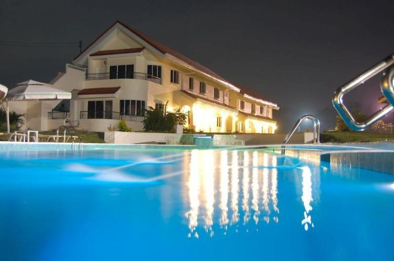 Sherwood Bay Resort & Aqua Sports Inc. Sunacolan 外观 照片